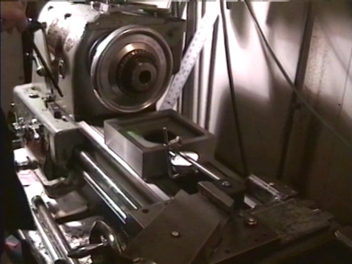 EXAMINING A USED LATHE AND MILLING MACHINE (DVD) Little Lake